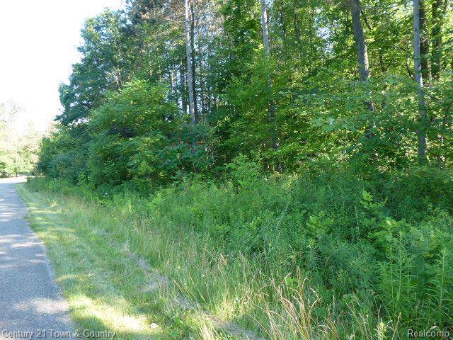 160 Great Pines - Photo 1