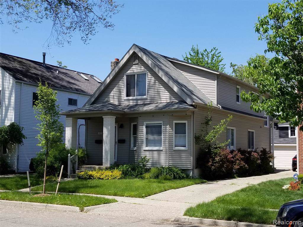 789 Ruffner Avenue - Photo 1