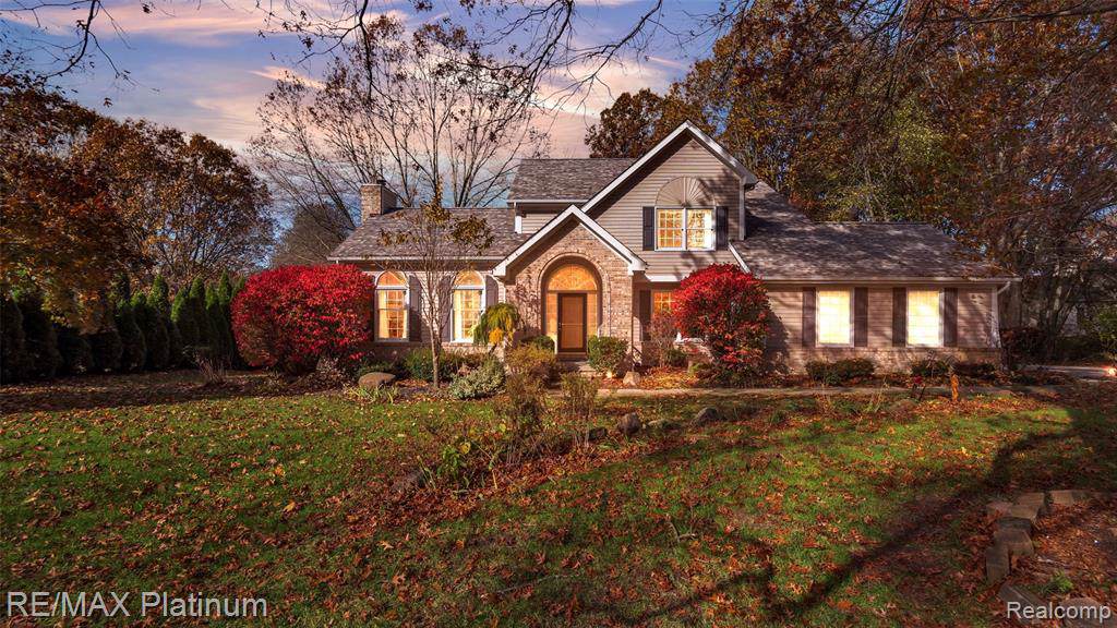 2439 Sunny Ridge Drive - Photo 1