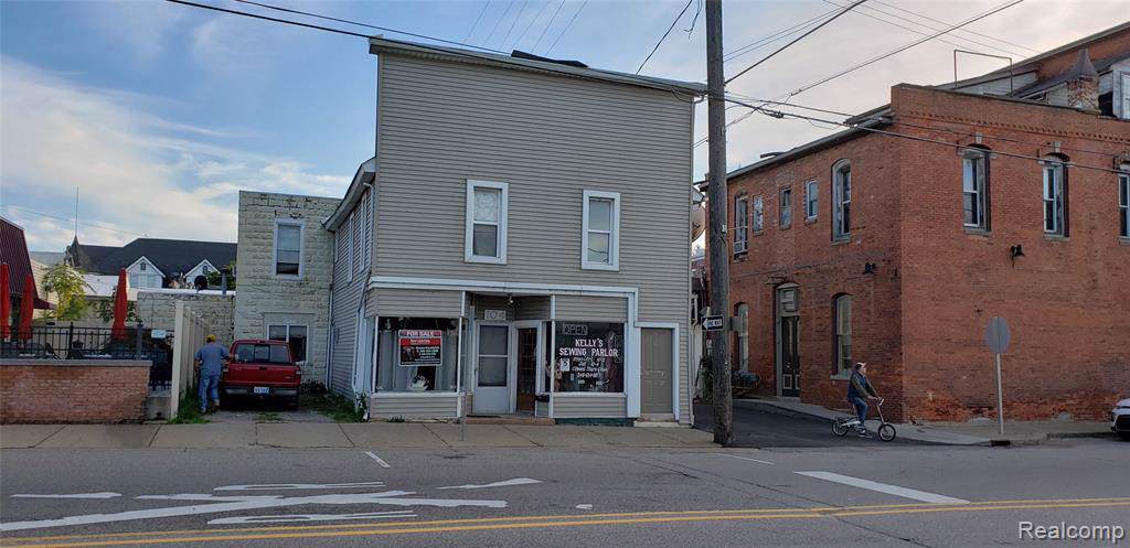 104 Maple Street - Photo 1