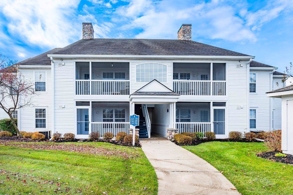 2790 Knightsbridge Circle - Photo 1