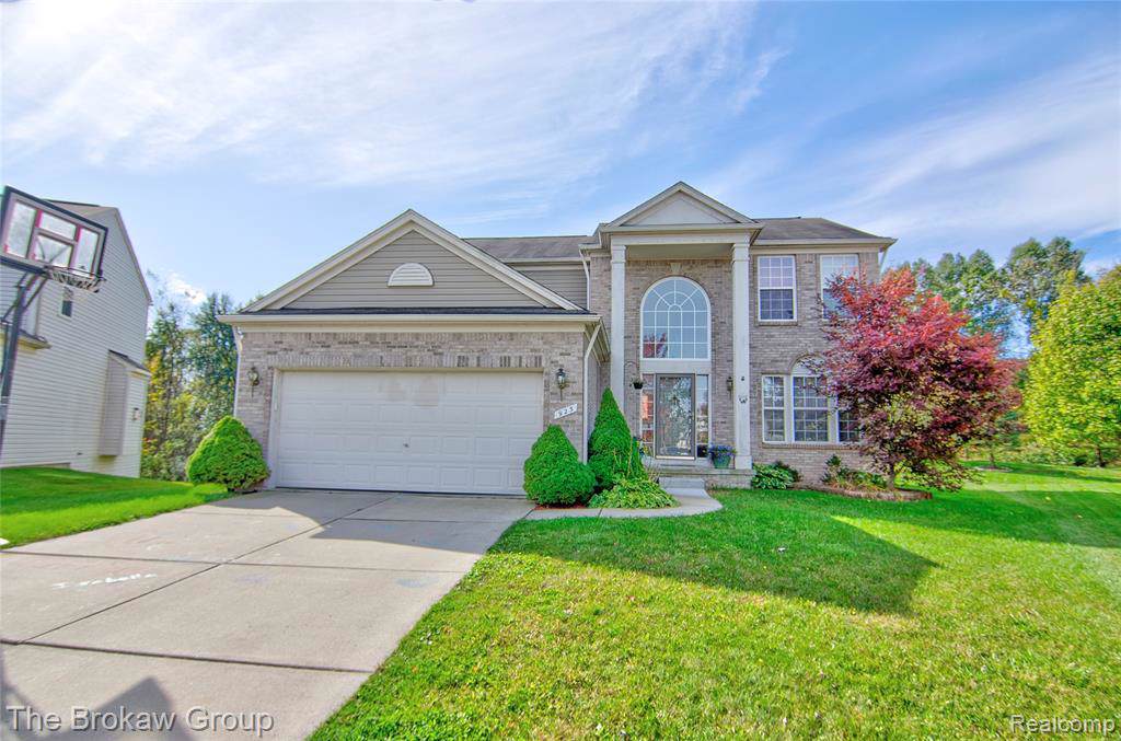 923 Deer Valley Road - Photo 1