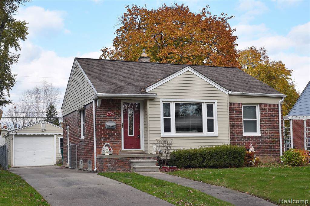 1739 Banbury Street - Photo 1