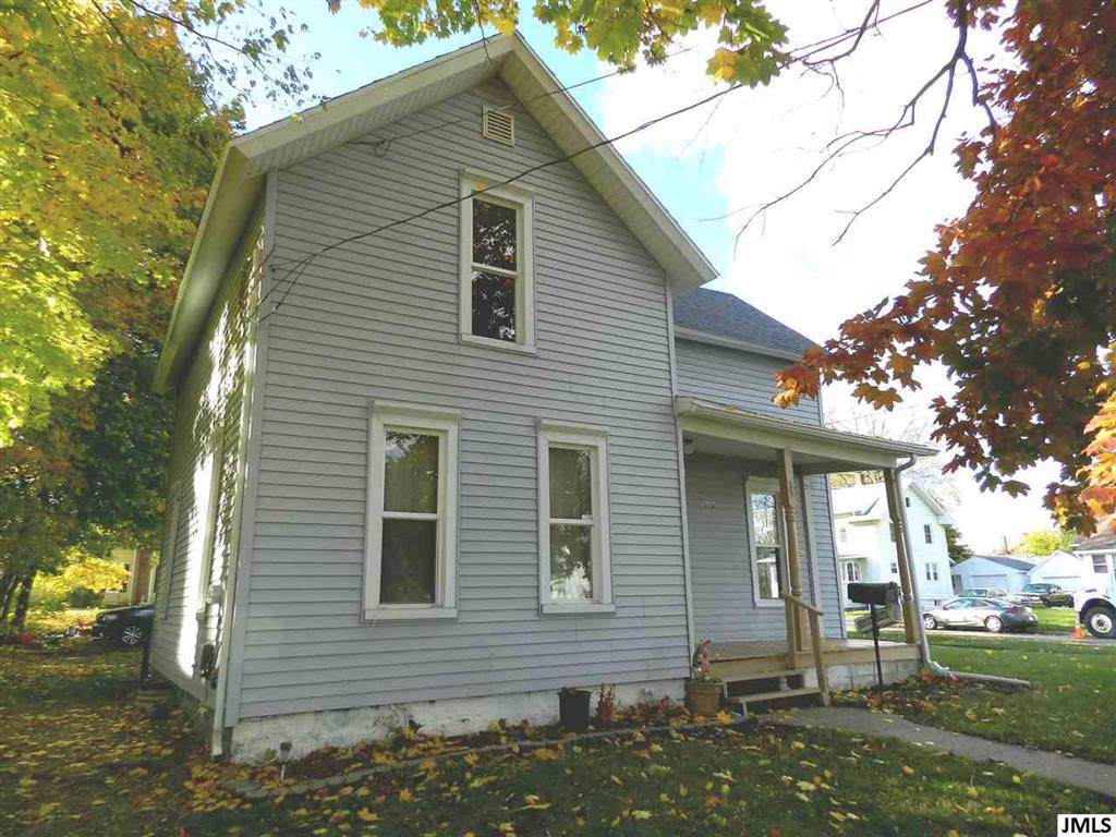 302 Gorham - Photo 1