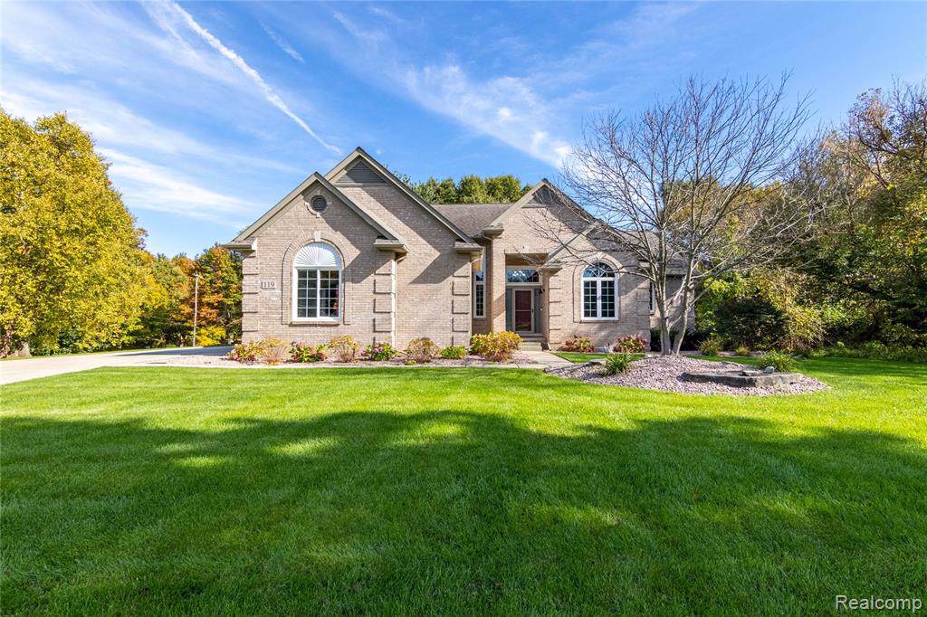 119 Aberdeen - Photo 1