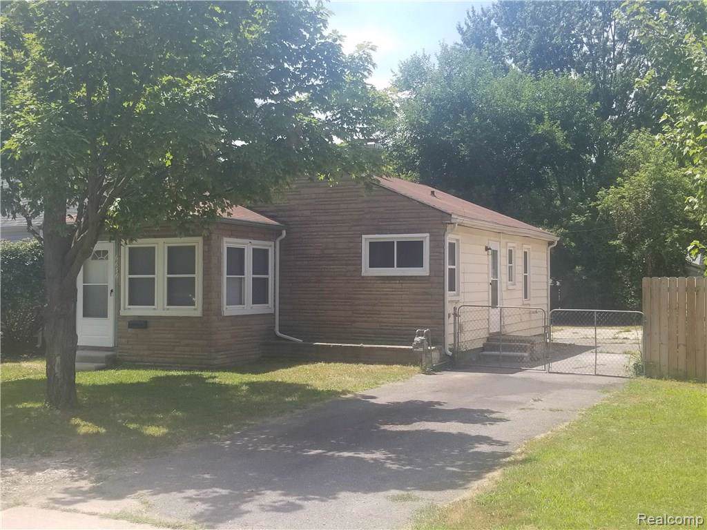 6636 Buck Street - Photo 1