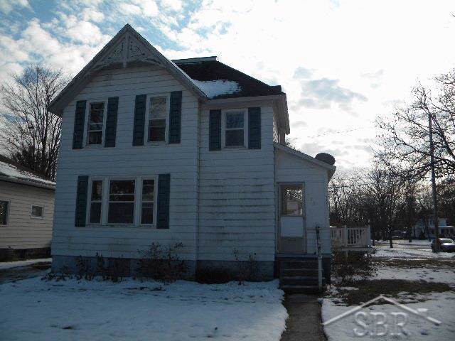 527 Lincoln St - Photo 1