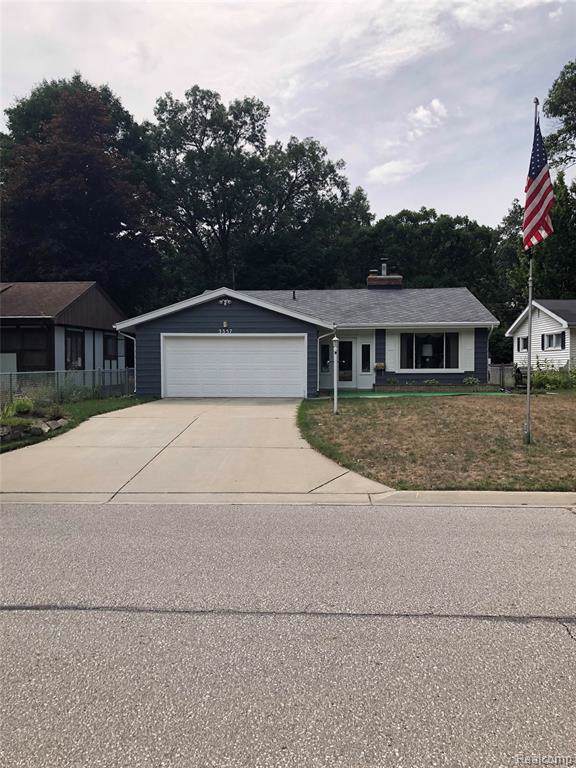 3357 Pine Grove Avenue - Photo 1