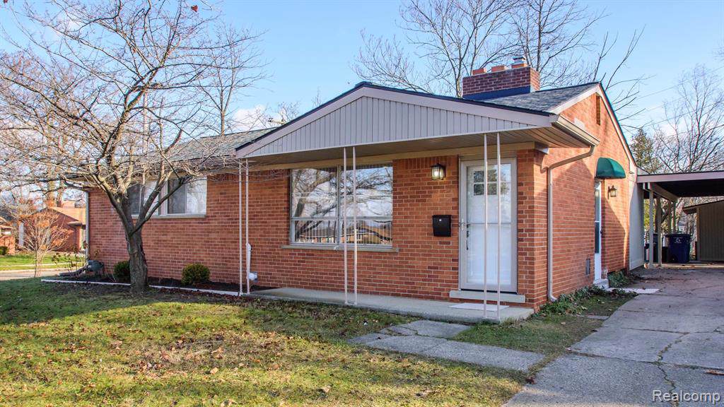 2003 Norfolk Avenue - Photo 1