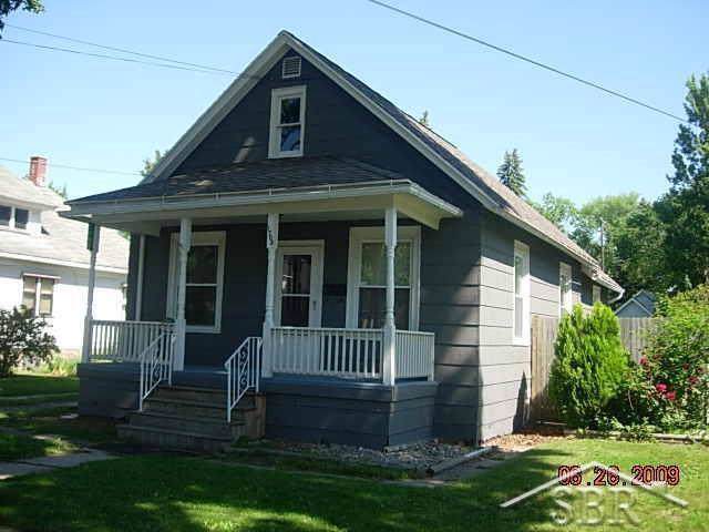 1708 Vermont - Photo 1