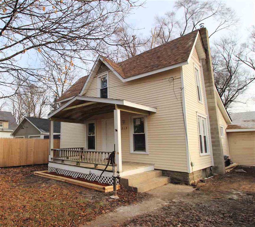 213 Lynn Street - Photo 1