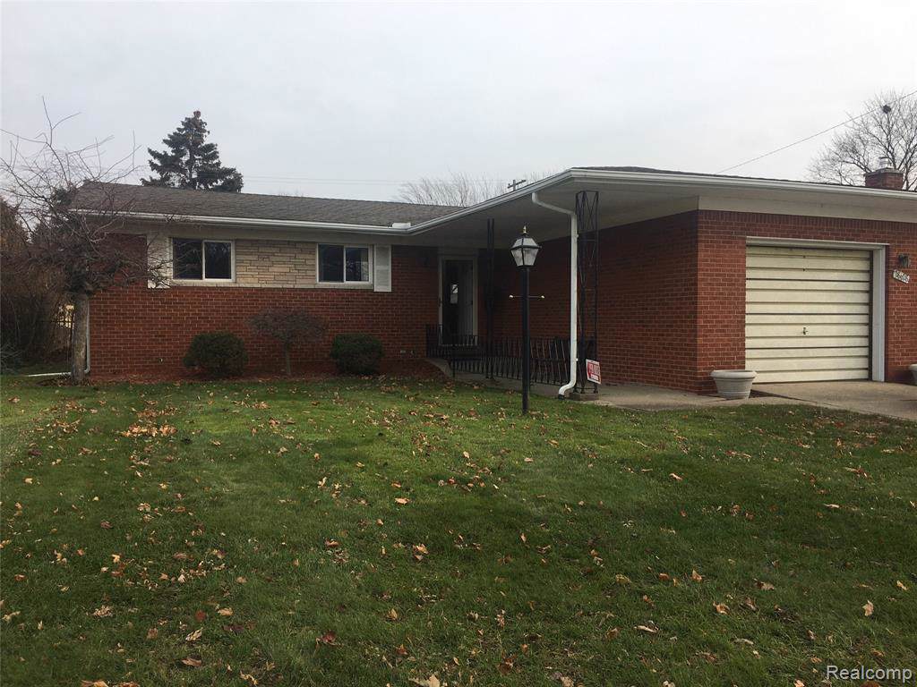 28628 Newport Drive - Photo 1
