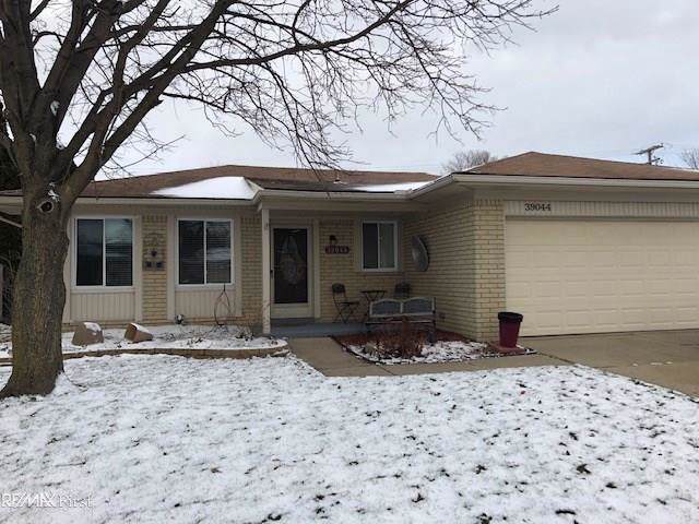 39044 Schroeder - Photo 1