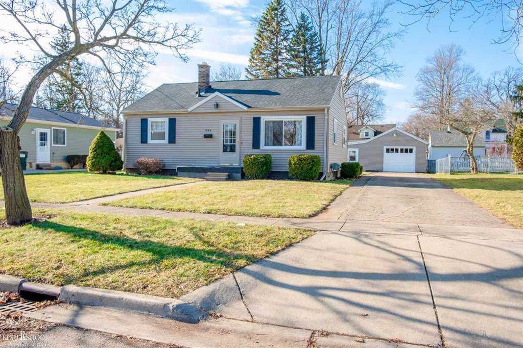 949 Park - Photo 1