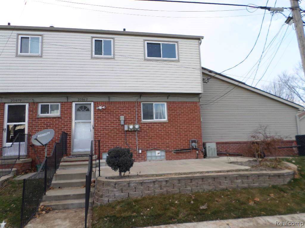 20983 Washington Drive - Photo 1