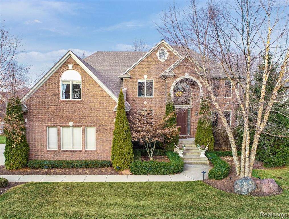 13445 Maple Lawn Drive - Photo 1