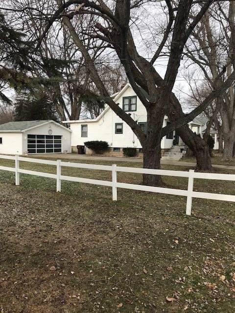 806 22ND ST - Photo 1