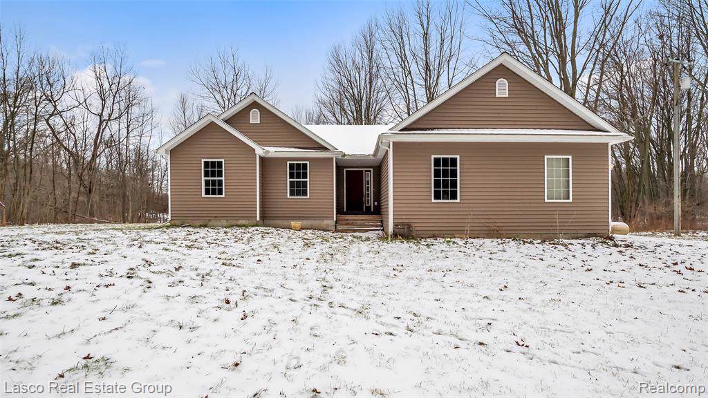 2815 Cedar Creek Road - Photo 1