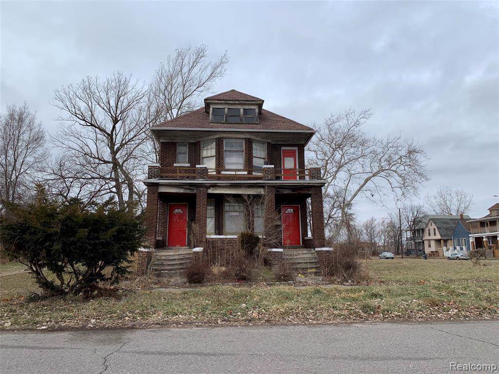 645 Westminster Street - Photo 1