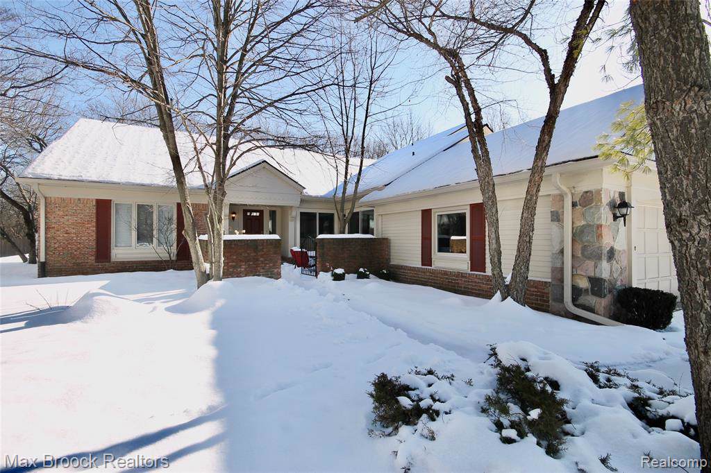 6906 Pebble Park Circle - Photo 1