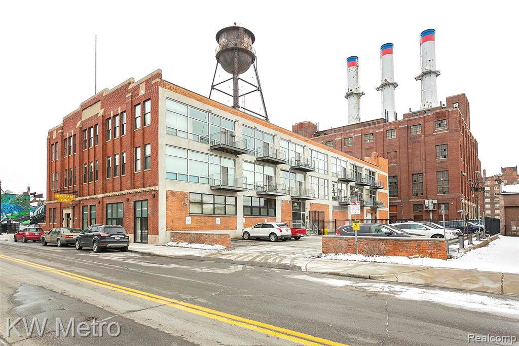 55 Canfield Street Unit #210 - Photo 1