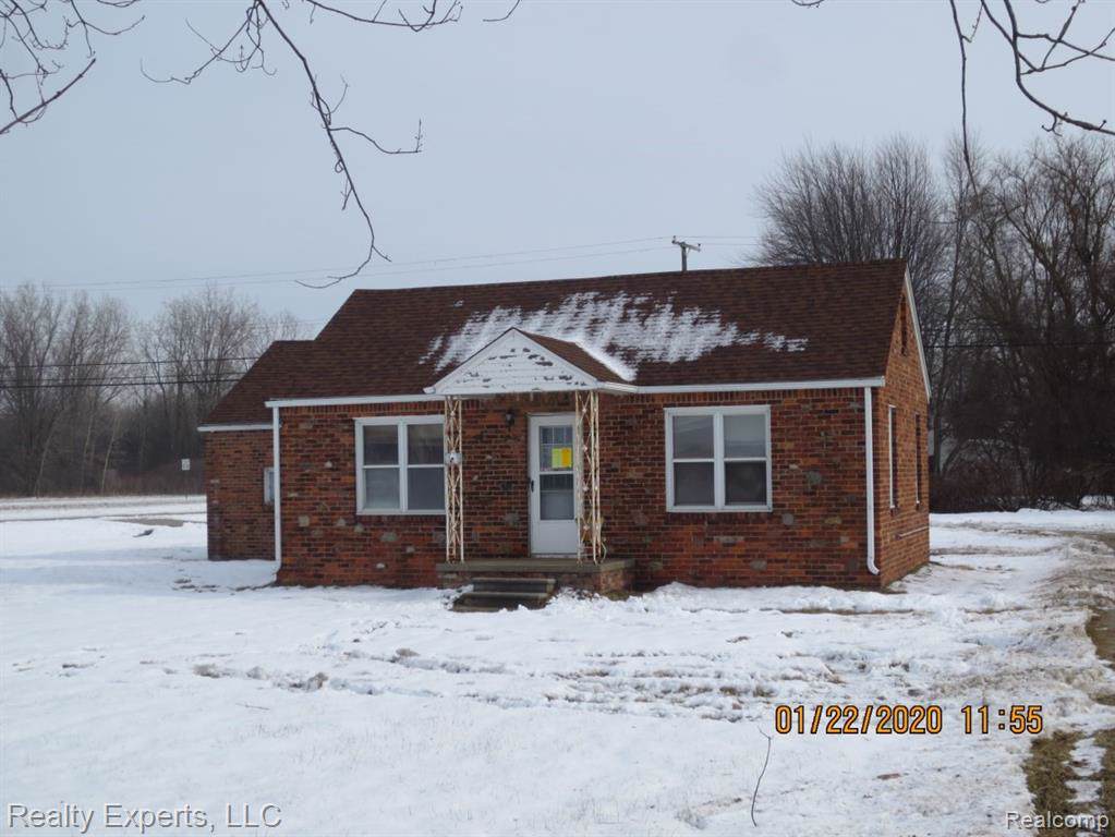 7537 Beck Road - Photo 1