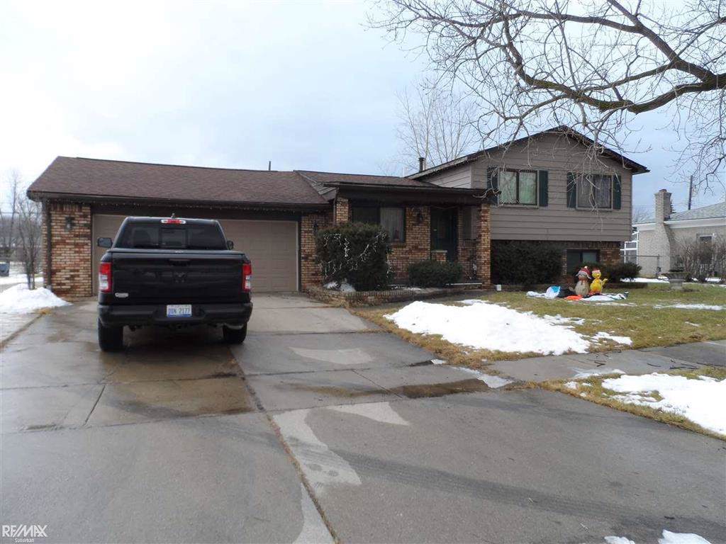 33851 Floyd - Photo 1