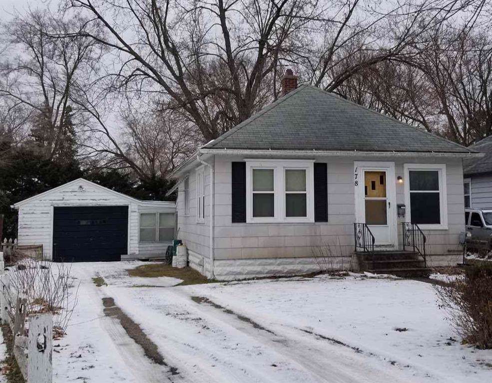 178 Walcott - Photo 1