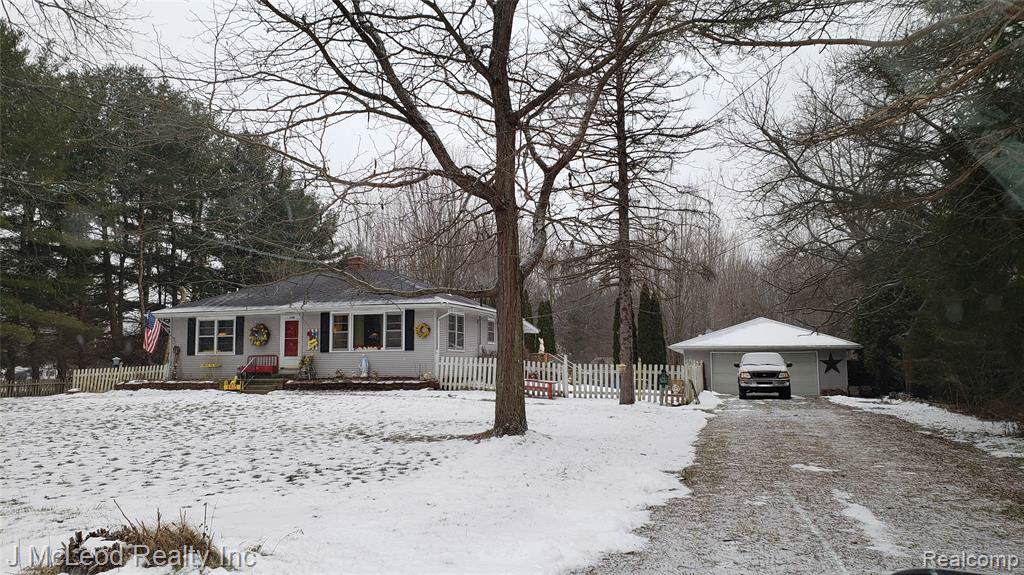 3910 Airport Road - Photo 1