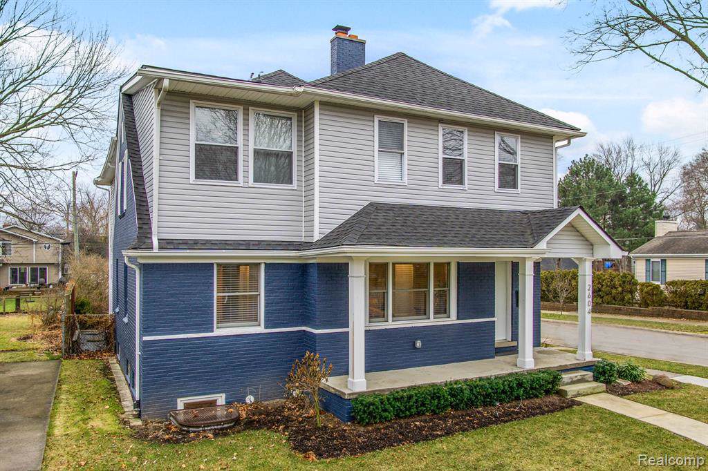 2604 Manchester Rd - Photo 1