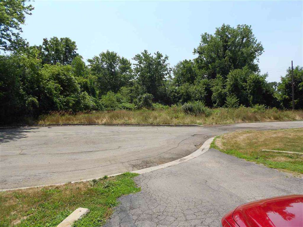 2000 Cortland - Photo 1