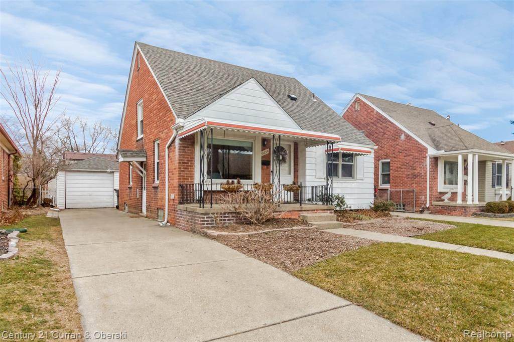 23654 Oak Street - Photo 1