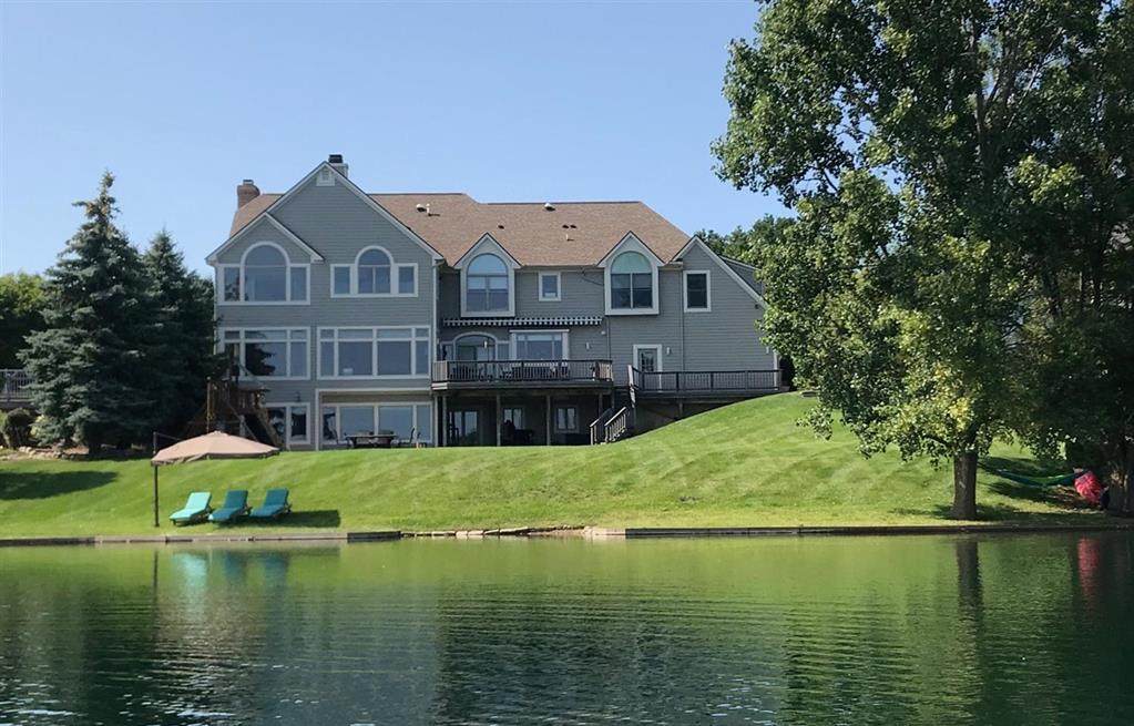 4323 Boulder Pond Drive - Photo 1
