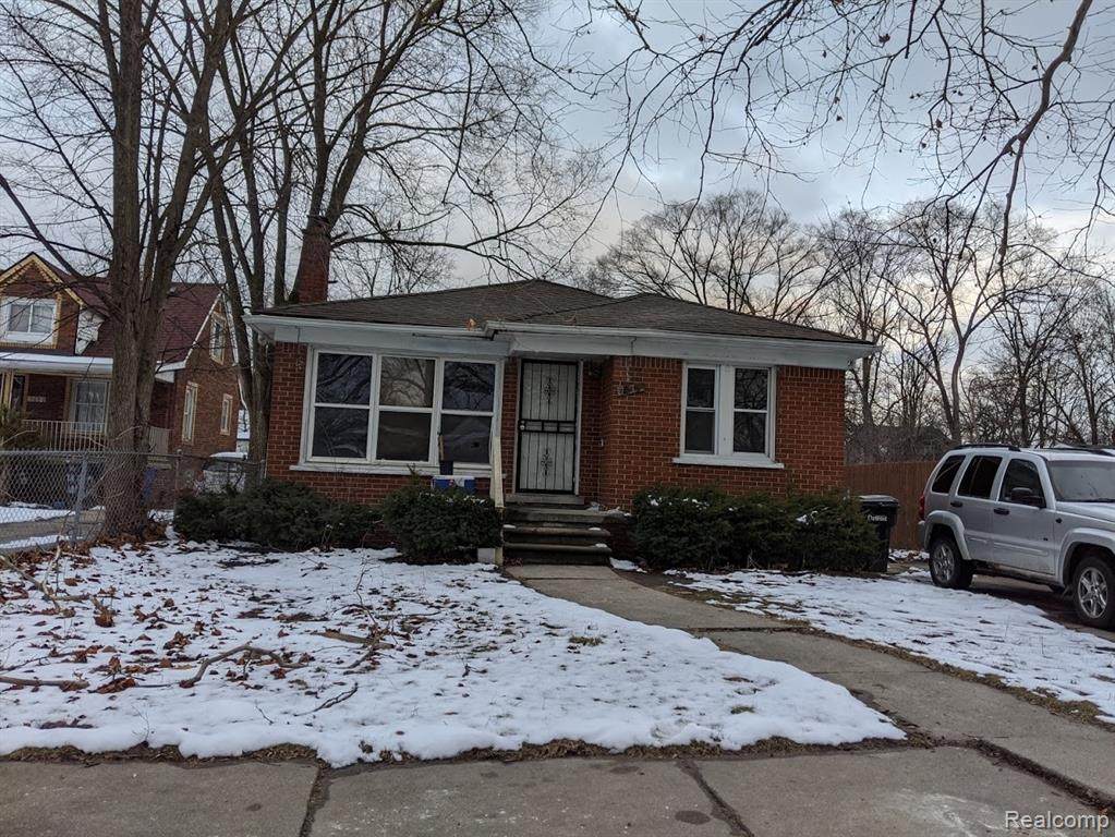 7470 Mansfield Street - Photo 1