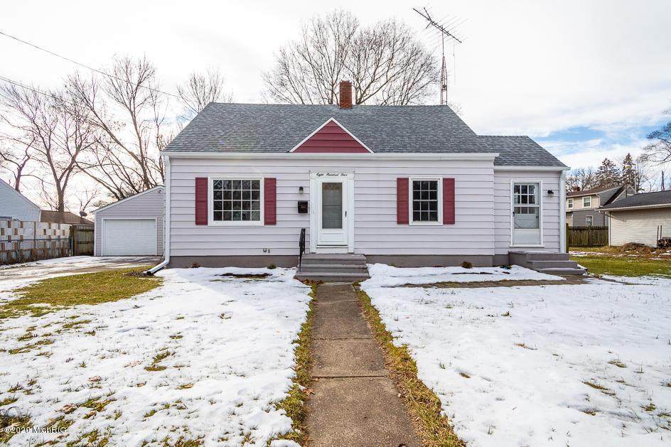 804 Bennett St - Photo 1