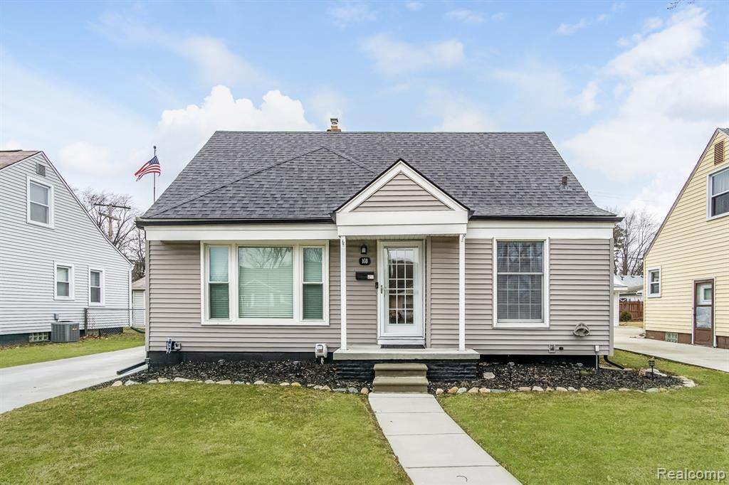 160 Nakota Street - Photo 1