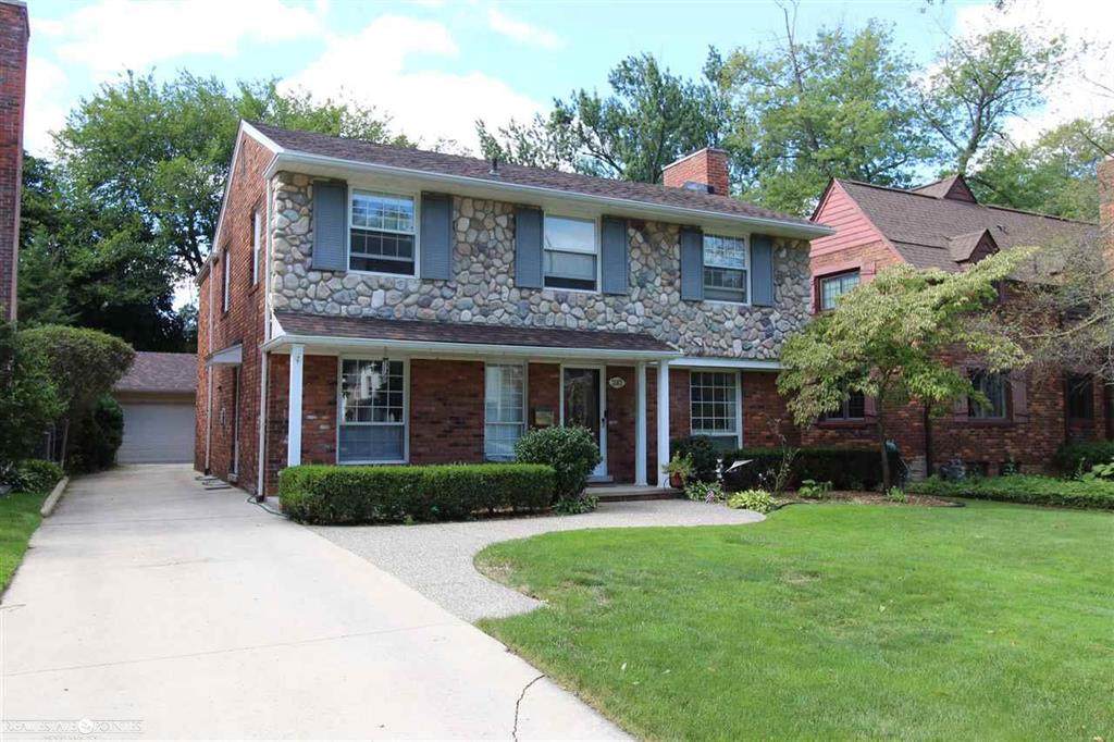 283 Kenwood Court - Photo 1