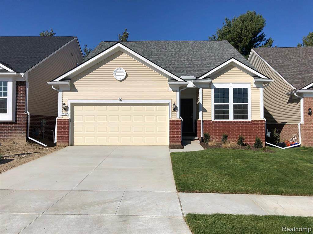 2804 Dillon Drive - Photo 1