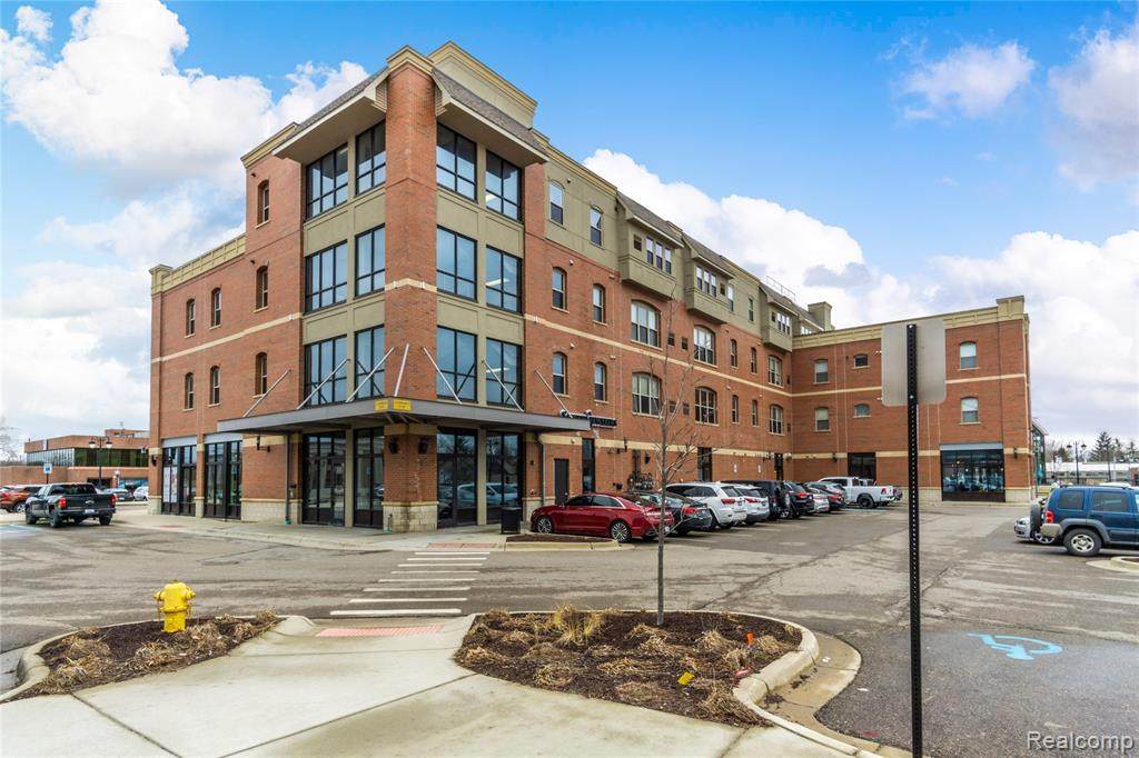 134 Leroy St Unit 304 - Photo 1