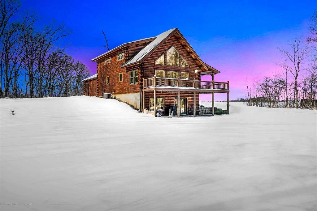 6208 Halsey Road - Photo 1