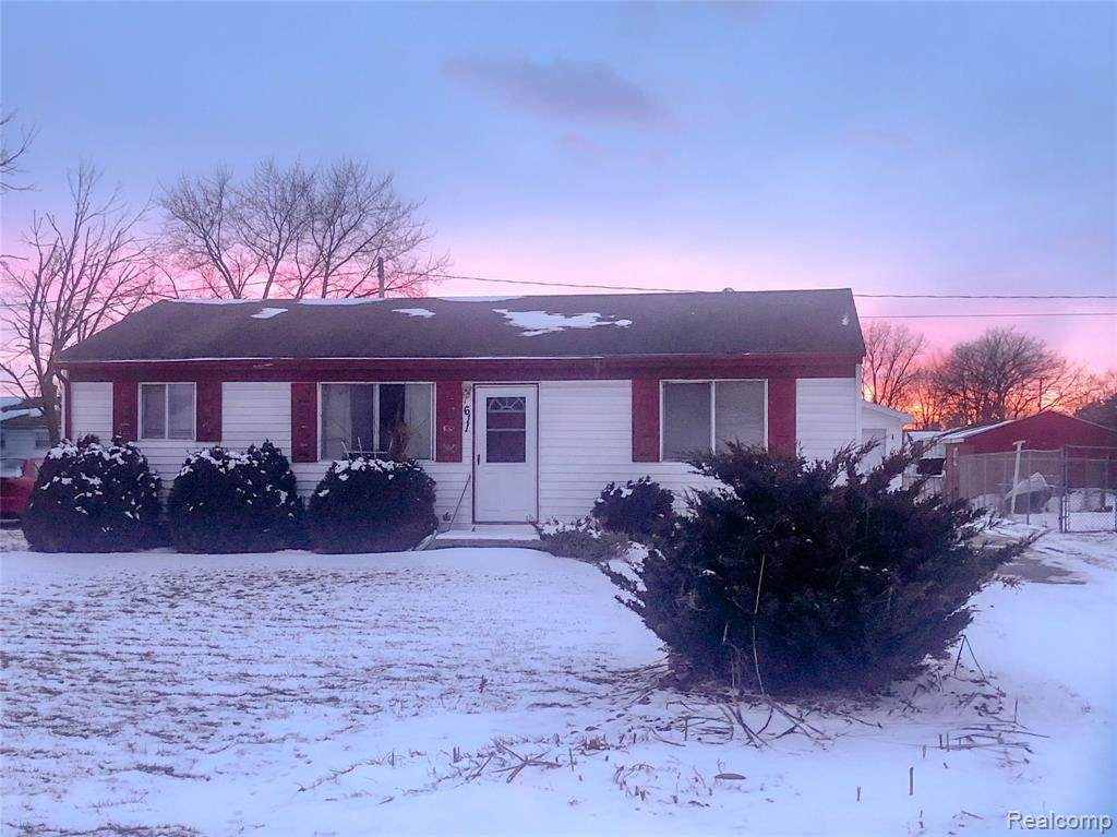 611 29th Street - Photo 1