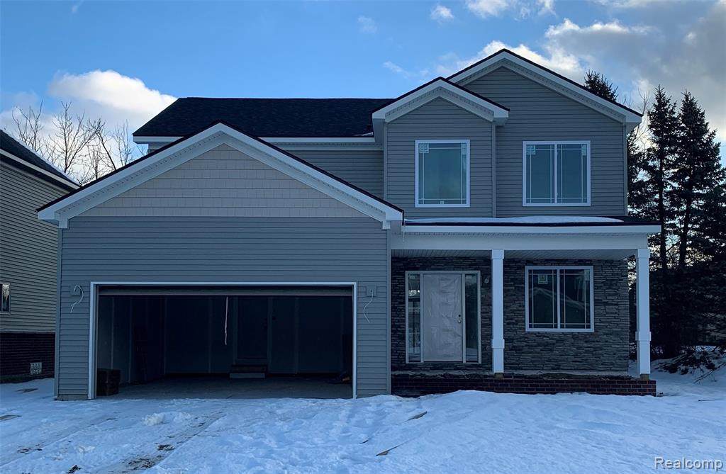 019 Lakesview Drive - Photo 1