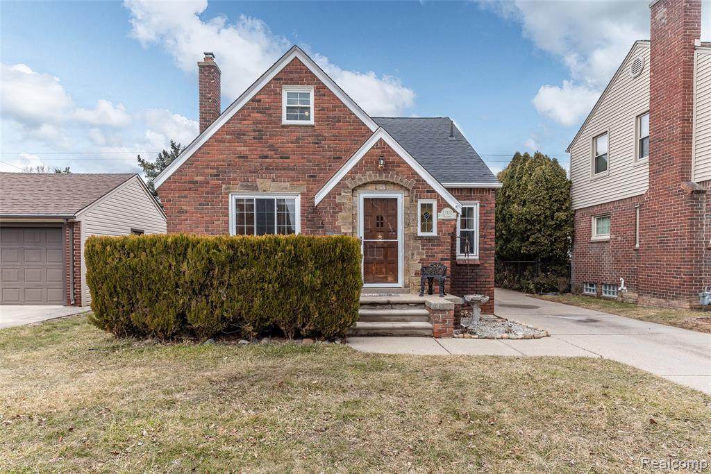 23112 Marlboro Street - Photo 1