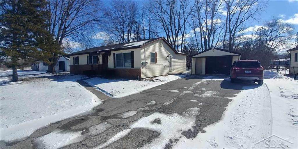 1337 Outer Dr - Photo 1