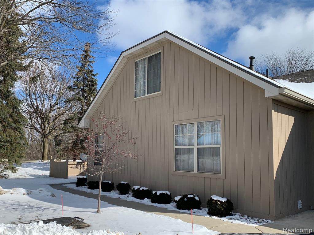 619 Perry Creek Drive - Photo 1