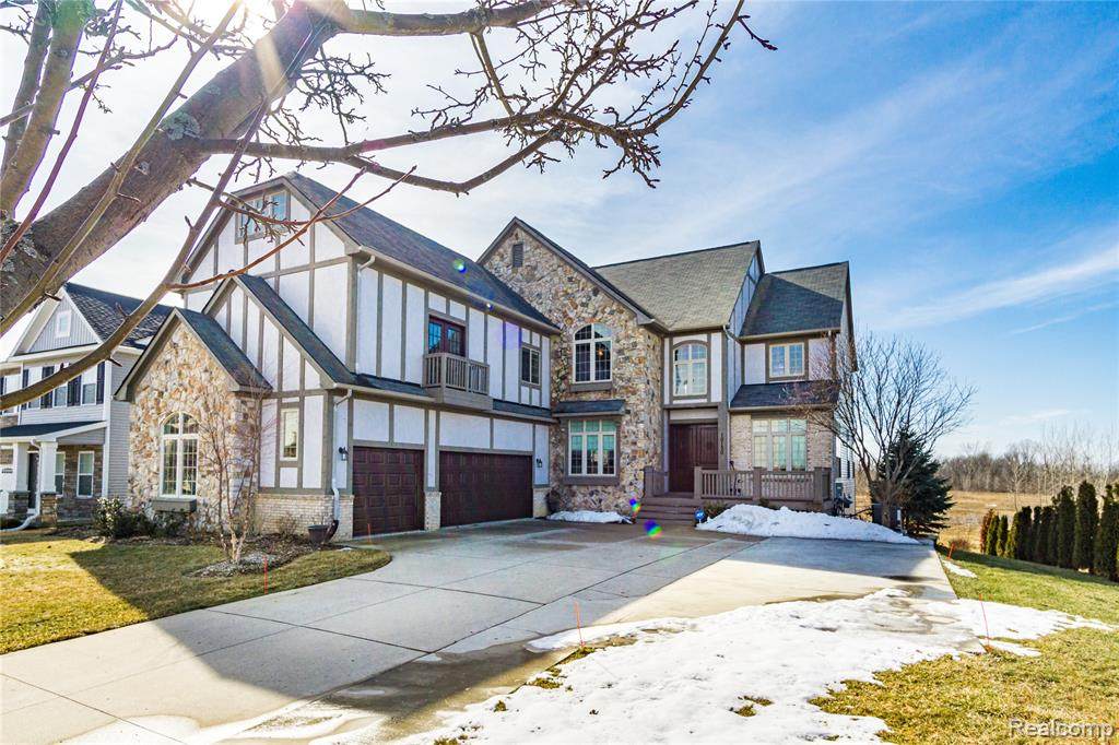 10130 St Ives Way - Photo 1