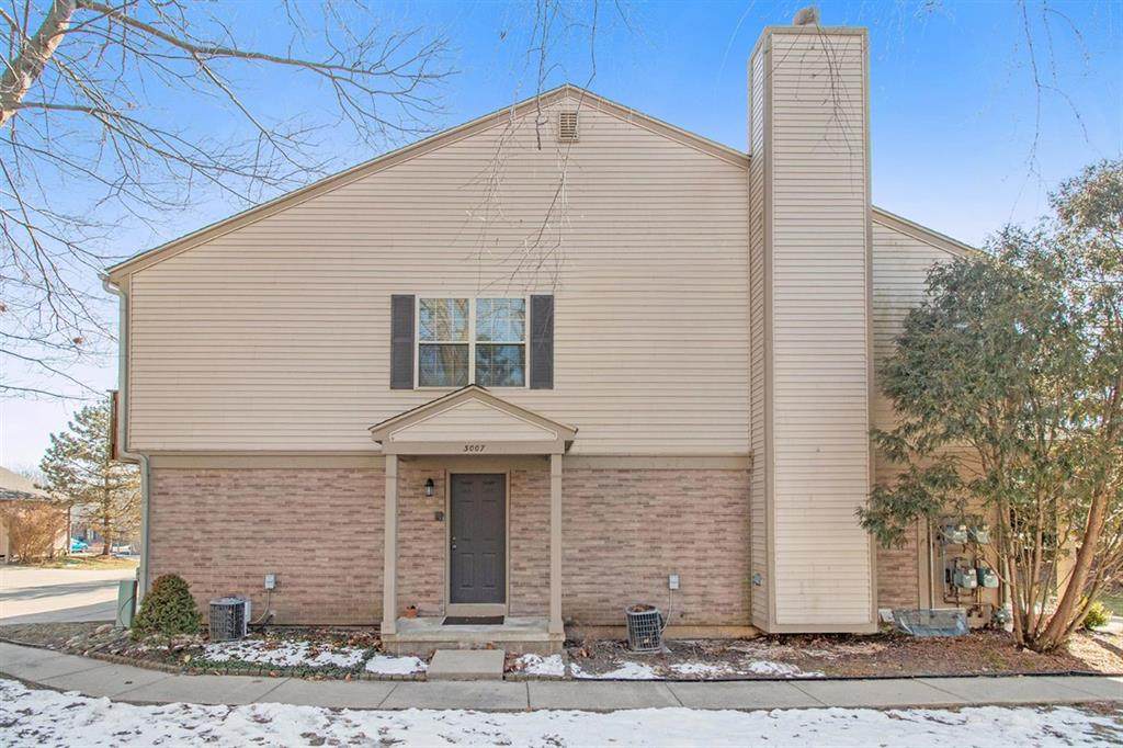3007 Forest Creek Court - Photo 1