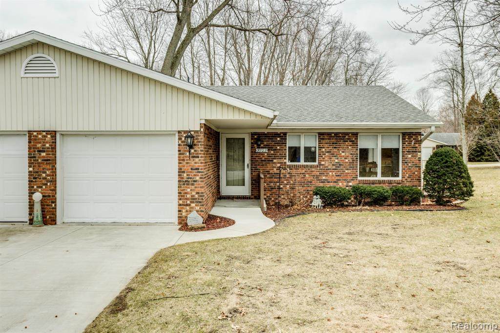 3703 Ramblewood Drive - Photo 1