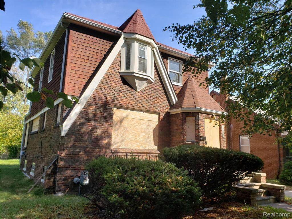 12836 Dresden Street - Photo 1