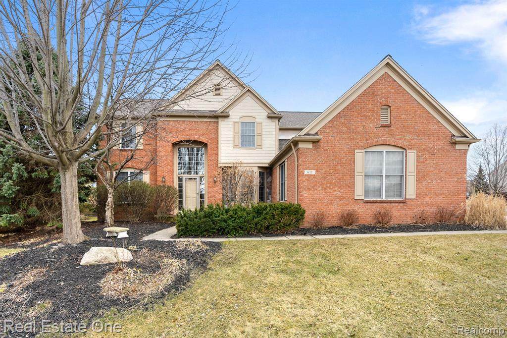 617 Wyngate Drive - Photo 1
